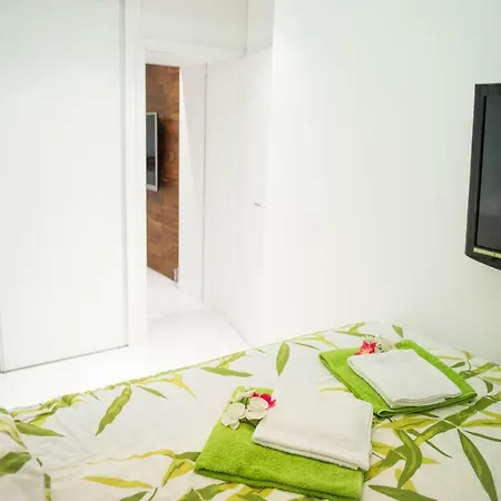 First Floor Flat (adults Only) Lublaň
