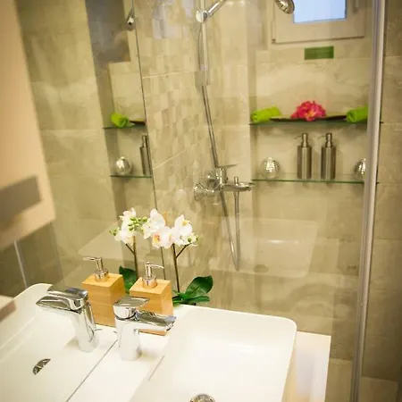 First Floor Flat (adults Only) Lublaň